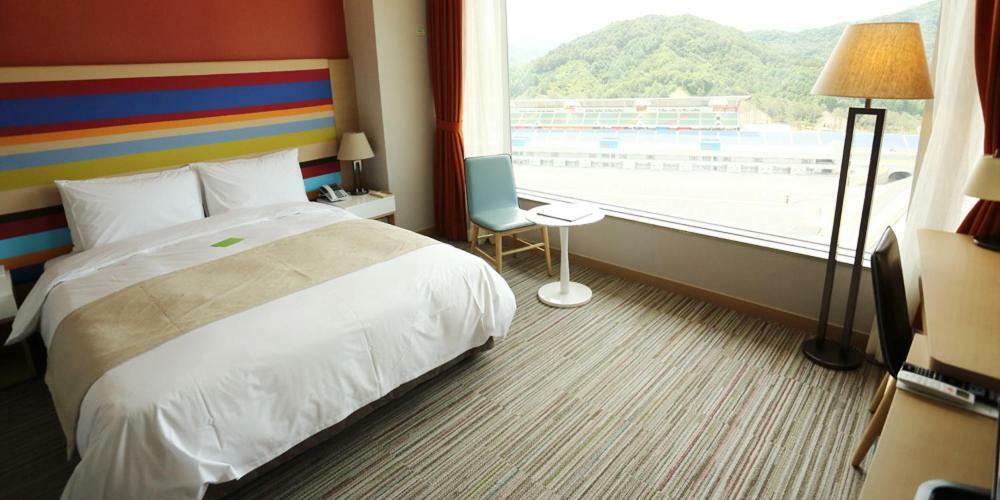 Take Hotel & Resort Inje Speedium Dış mekan fotoğraf